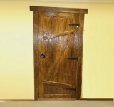 dvernoj-blok-so-stareniem